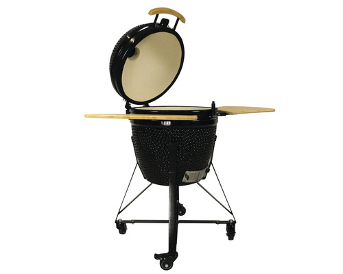 Keramische barbecue met open deksel en houten planken