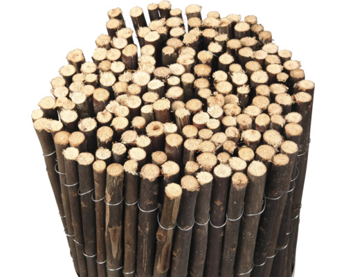 Schermelement van hazelnoothout