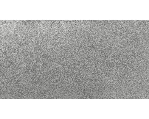 Close-up van een metalen oppervlak met hamerslag effect