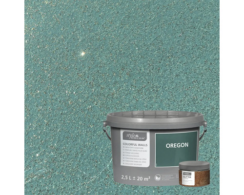 Een emmer muurverf met glittertoevoeging voor een geschilderde muur