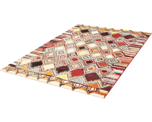 Vloerkleed met patroon en geometrische vormen