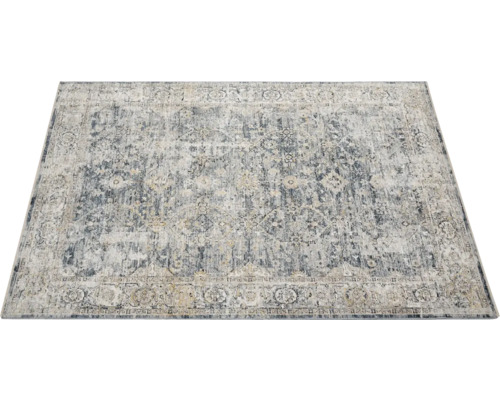 Rechthoekig tapijt met oosters motief.