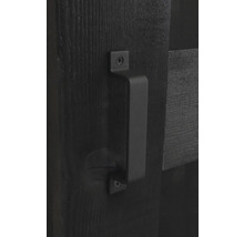 Schuifdeurhandgreep van metaal op hout