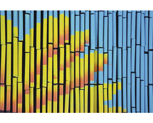Bamboe gordijn met gele, oranje en blauwe strepen