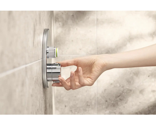 Hand bedient douchearmatuur voor temperatuurregeling