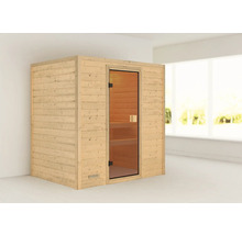Houten sauna met glazen deur in een heldere ruimte