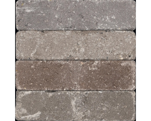 Vier straatklinkers van beton