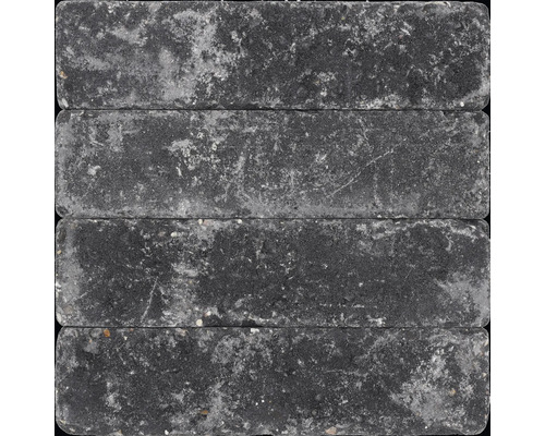 Vier antracietkleurige straatstenen van beton