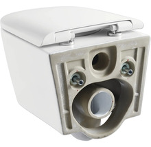 Wandcloset met toiletzitting, achteraanzicht met aansluitingen