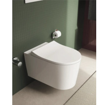 Wandcloset van keramiek in de badkamer