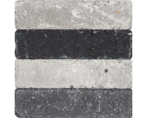 Vier langwerpige stenen in verschillende grijstinten