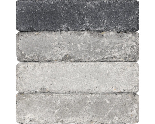 Vier gestapelde straatstenen van steen