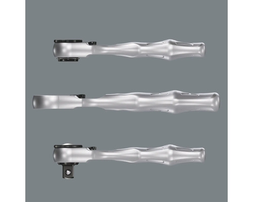 Drie metalen ratelsleutels met ergonomische handgreep