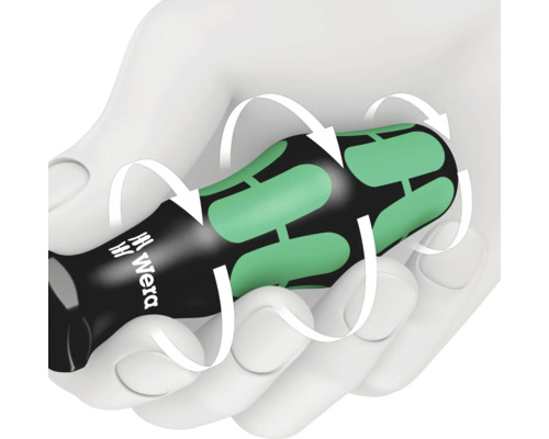 Wera logo op schroevendraaiergreep in hand met draaipijlen