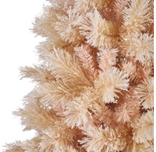 Detailopname van een kunstkerstboom