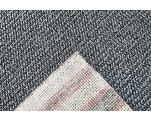 Detailopname van een grijze tapijttegel met textiele rug