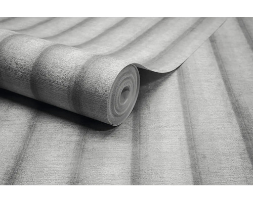 Rol behang met streepmotief