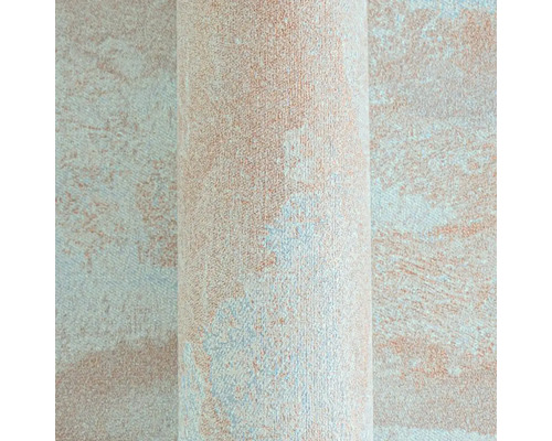 Opgerolde vloerbedekking met patroon