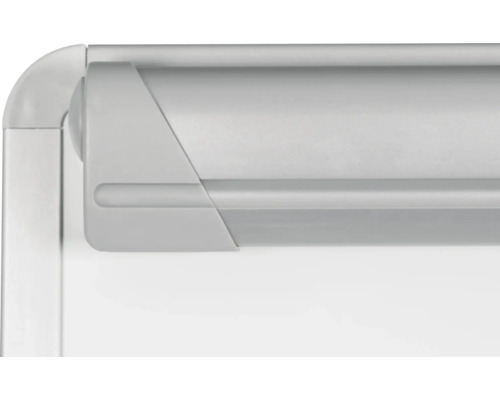 Gedetailleerde opname van een hoekprofiel van kunststof