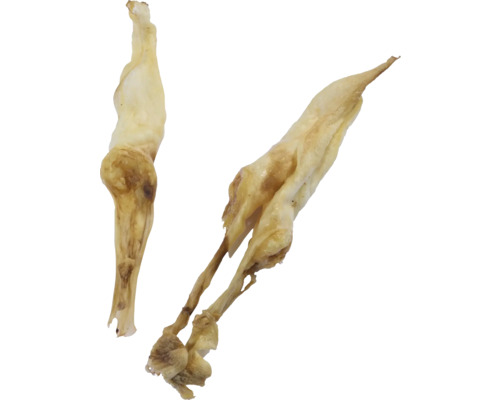 Twee gedroogde varkensoren voor honden.