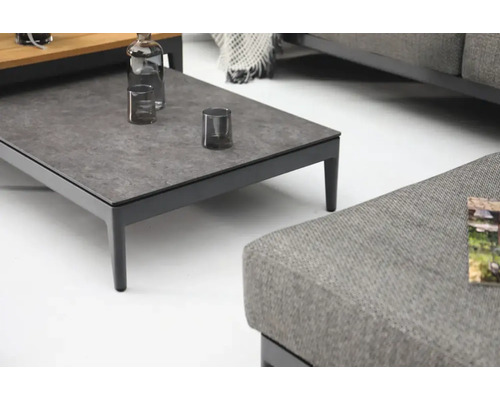 Tuin tafel met stenen blad en glazen