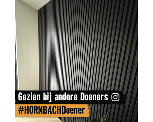 Wanddecoratie met houten panelen in het interieur