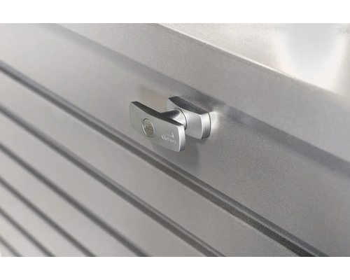 Detailweergave van een metalen kast met handgreep