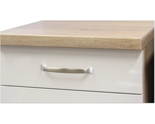 Detailopname van een kast met laden en handgreep