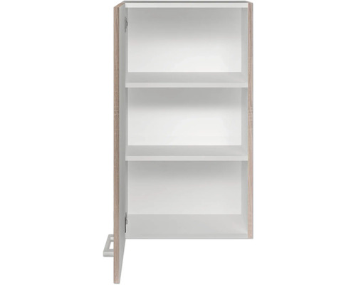 Open wandkast met drie planken