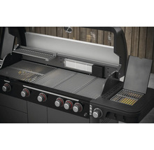 Open gasbarbecue met grillroosters en bedieningsknoppen