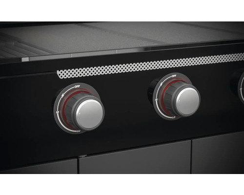 Close-up van een zwarte gasbarbecue met draaiknoppen voor temperatuurregeling