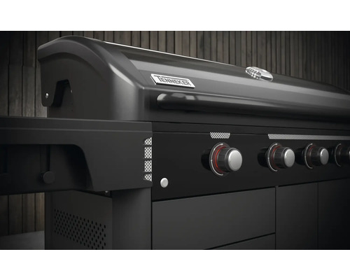 Tennekers gasbarbecue met meerdere bedieningsknoppen.