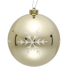 Kerstbal met sneeuwvlokmotief