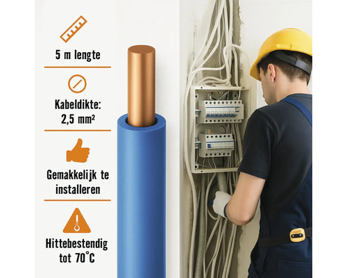 Blauwe elektriciteitskabel met koperen geleider en de eigenschappen: 5 meter lengte, 2,5 mm² kabeldikte, eenvoudige installatie, hittebestendig tot 70 graden Celsius. Elektricien werkt aan een verdeelkast.
