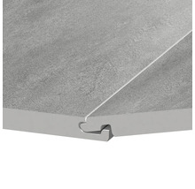 Detailopname van een paneelverbinding voor wand- of plafondpanelen