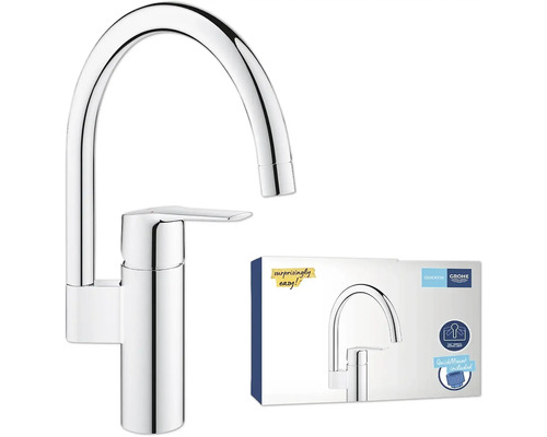 Keukenkraan met hoge uitloop en verpakking