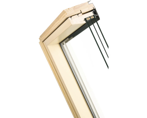 Doorsnede van dakraam met houten frame en isolatieglas