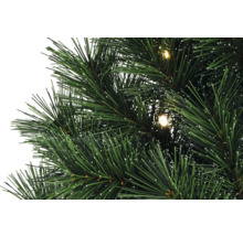 Detailopname van een kunstkerstboom met verlichting