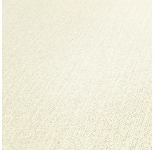 Close-up van een lichtgekleurd textielbehang met fijne weefstructuur