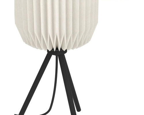 Staande lamp met geplooide lampenkap en statiefvoet