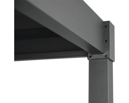 Detailopname van een grijze terrasoverkapping met aluminium frame