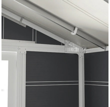 Detailopname van een tuinhuis met aluminium frame en dakconstructie