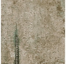 Close-up van een betonnen muur met een ruw oppervlak en een verticale voeg.