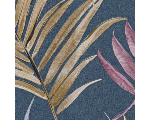 Close-up van een gestructureerd behang met bladerpatroon