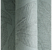 Close-up van een gestructureerd behang met bladerpatroon