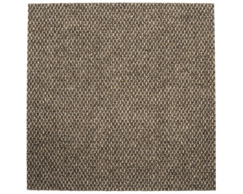 Close-up van een bruin tapijt met een dichte weefstructuur