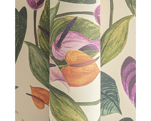 Behangrol met bloemmotief