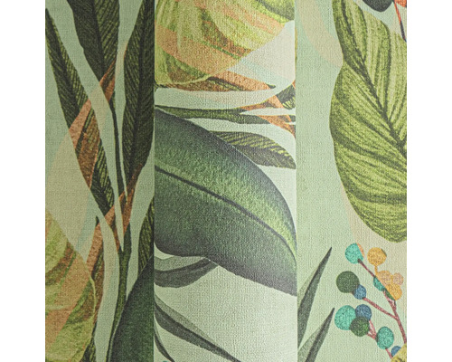 Rol behang met bladerenmotief