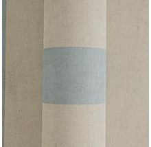 Opgerolde vloerkleed met streepmotief