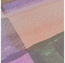 Close-up van een gestructureerd behang met geometrisch patroon